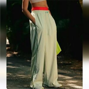 NWOT Free People Movement Prime Time Pants Light Green Size M